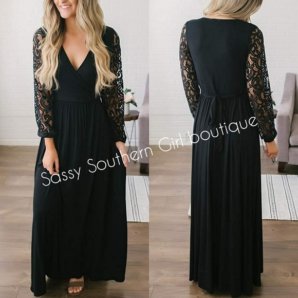 ⭐🆕 Boho black lace sleeve jersey maxi dress - Picture 2 of 9
